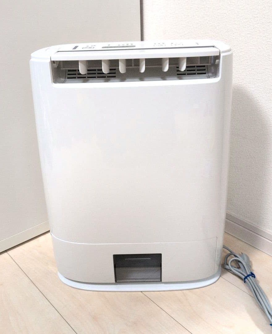 パナソニック　衣類乾燥除湿機　F-YZR60