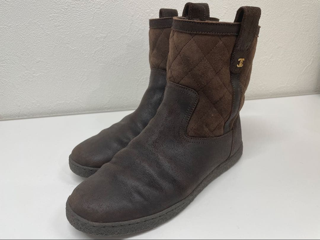 【美品】人気！CHANEL ムートン マトラッセ ココマークショートブーツ 35