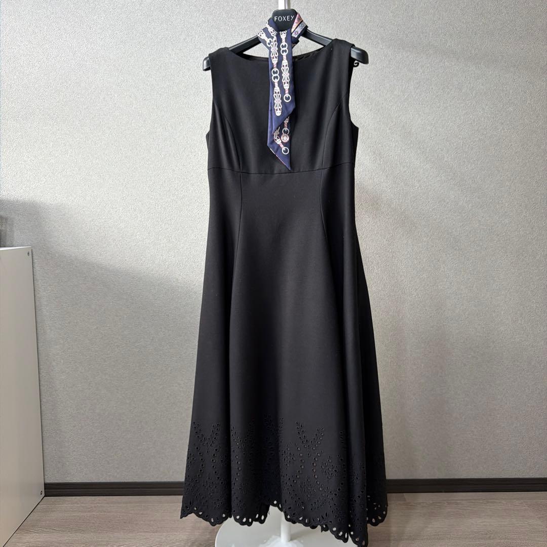 定価20万Foxeyフォクシー　ブティック　ウールワンピース