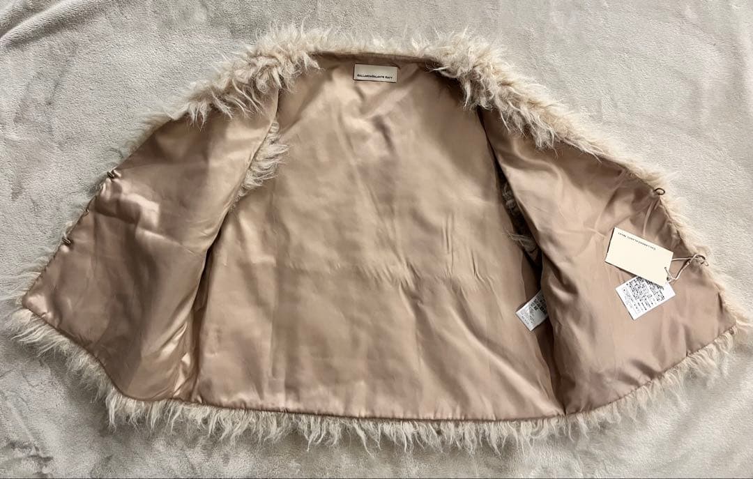 未使用タグ付GALLARDAGALANTE NAVYアイボリーフェイクファージレ