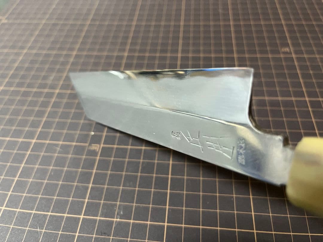 KK正本総本店 むきもの 薄刃包丁 白水牛柄 白鋼ニ 18cm 鞘付き