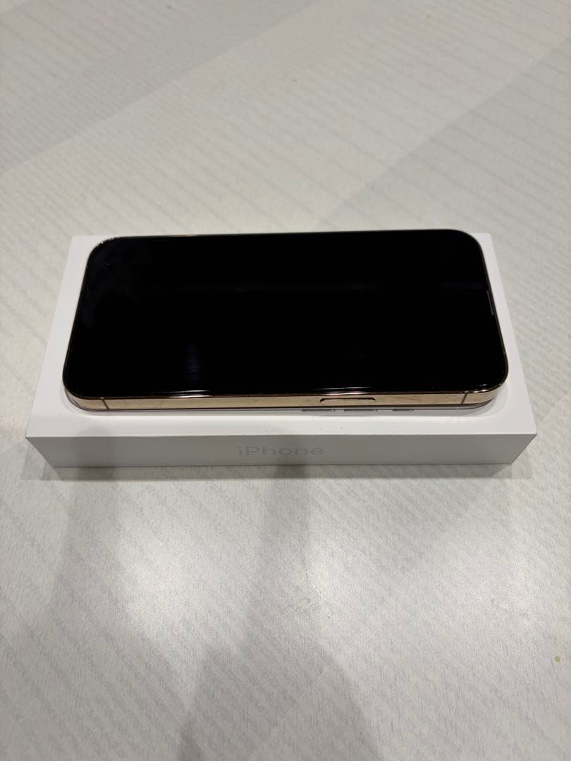 iPhone 13 Pro128 GB（バッテリー87%