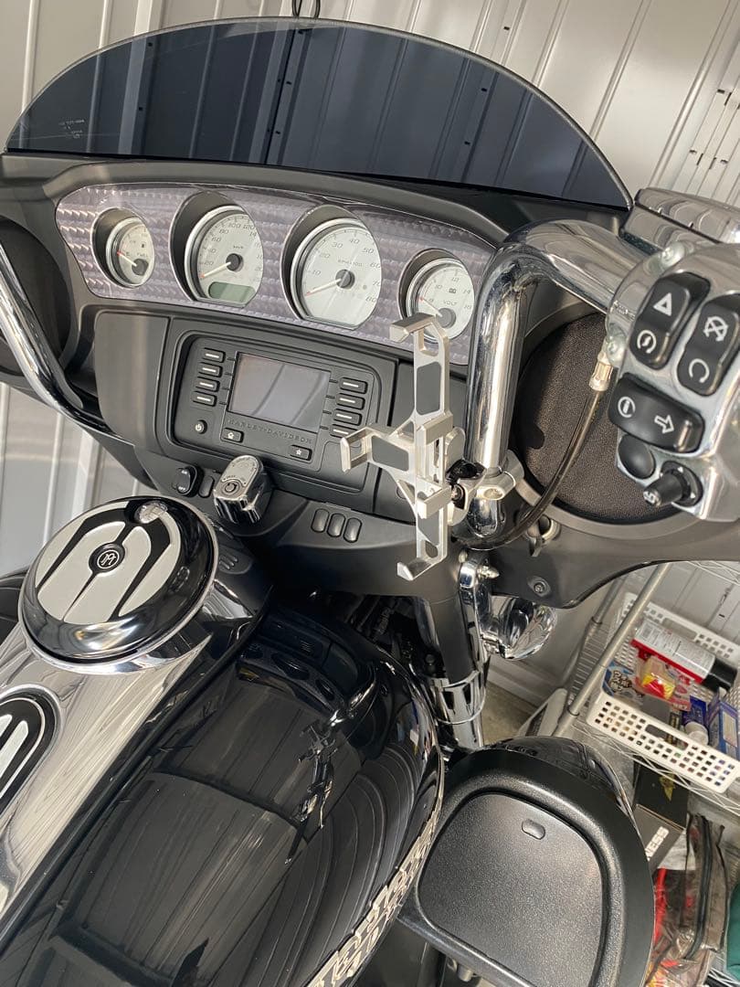 サインハウス　SYGNHOUSE 　オートバイ用　スマートフォンホルダー