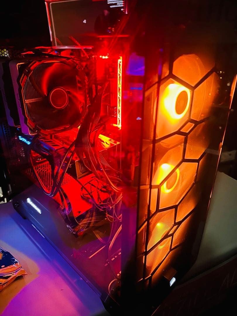 Corsair RGBファン付きフルタワー型全透明PCケース570XRGB