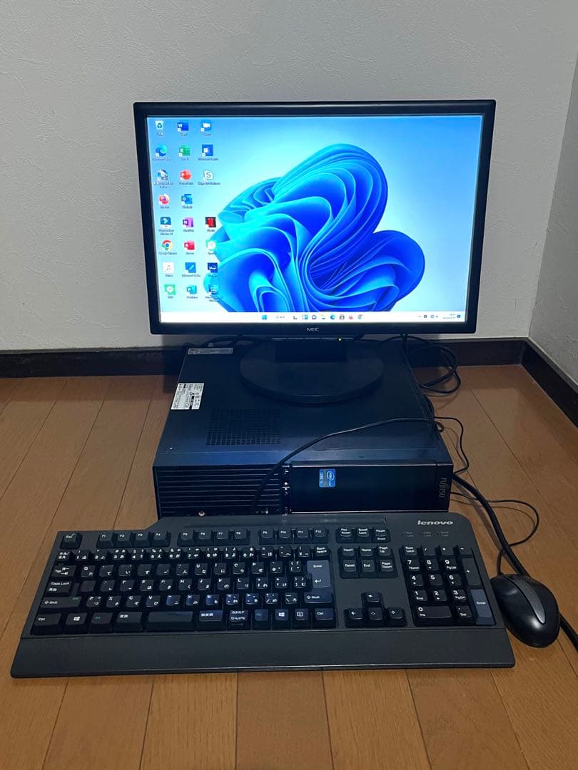 すぐ使える‼️ 富士通デスクトップパソコン　セット‼️