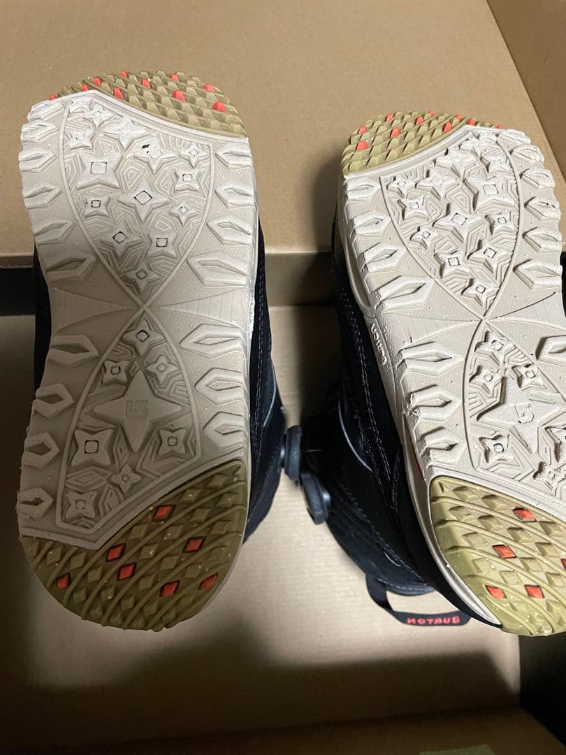 バートン　LIMELIGHT 24cm