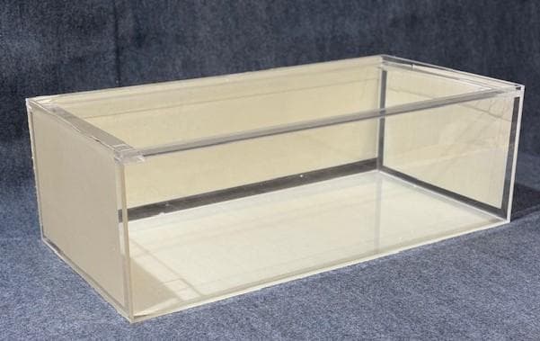 アクリル水槽 6×5mm（900×450×300）