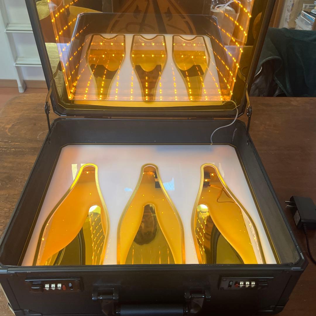 アルマンド アタッシュケース ディスプレイ ライト シャンパン LED 信号機