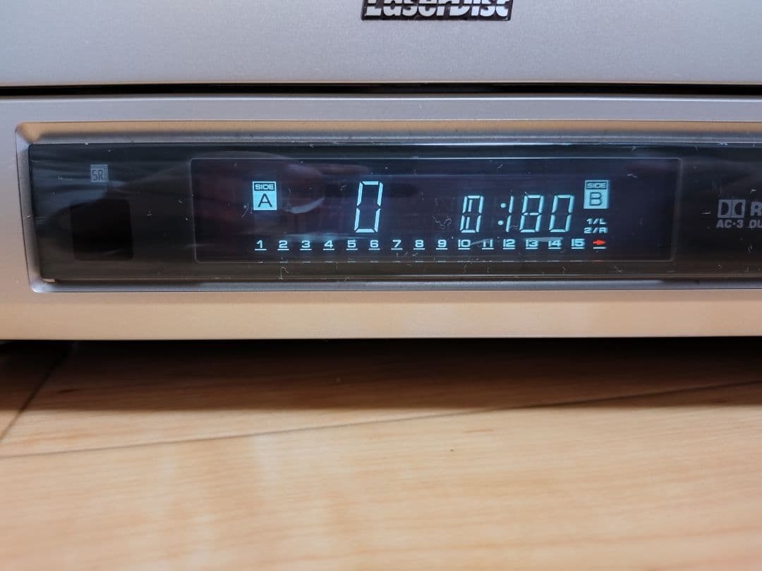 レーザーディスクプレイヤー　パイオニア　美品　動作品　リモコン、取説付