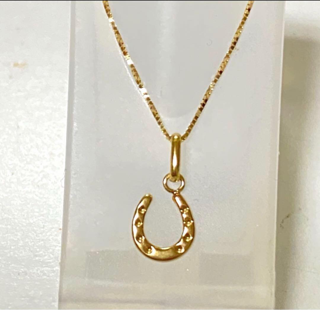 K18 18金　ミニ蹄鉄　ペンダント