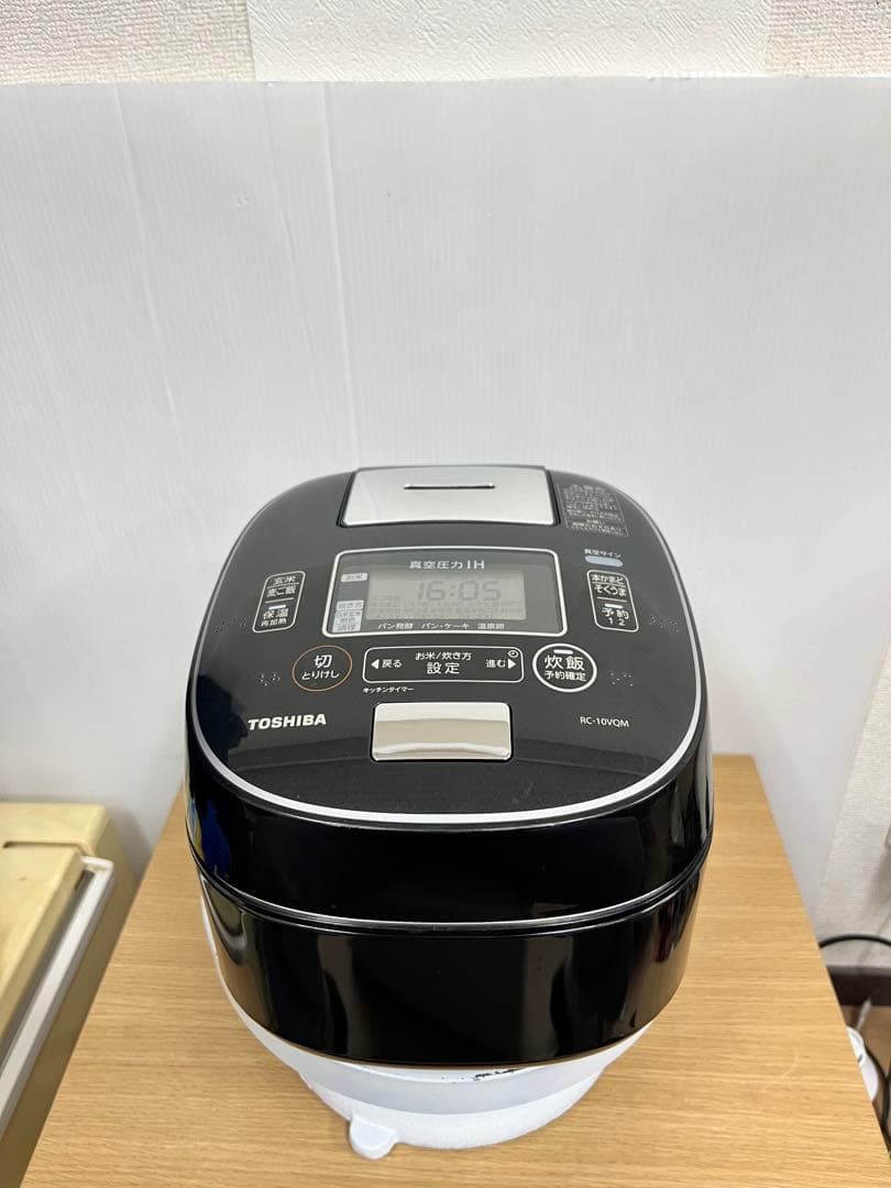 【TOSHIBA】真空圧力IH 炊飯器 RC-10VQM 1.0L 2018年製