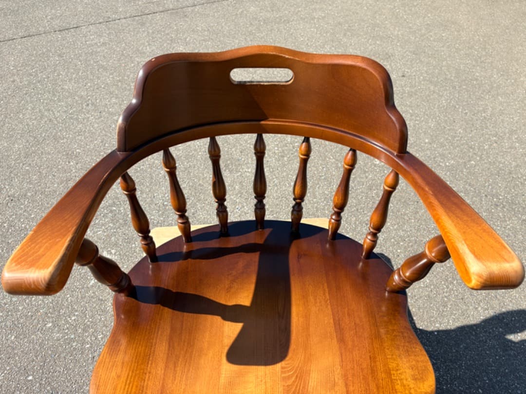 飛騨産業　キツツキ　穂高　ダイニングチェア　キャプテンチェア　アームチェア