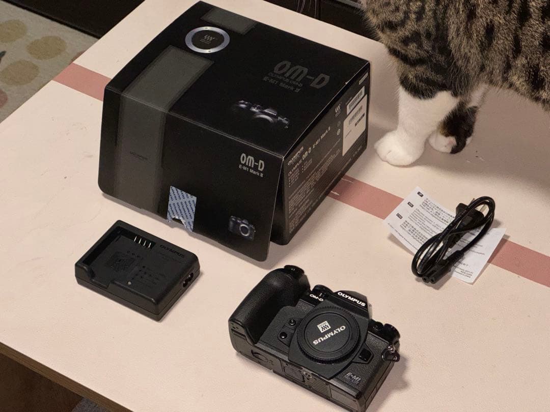 デジタルカメラ OLYMPUS OM-D E-M1 mark iii