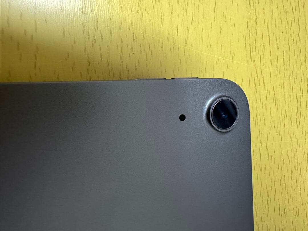 (美品)iPad Air 第5世代 64GB スペースグレイ Wi-Fiモデル