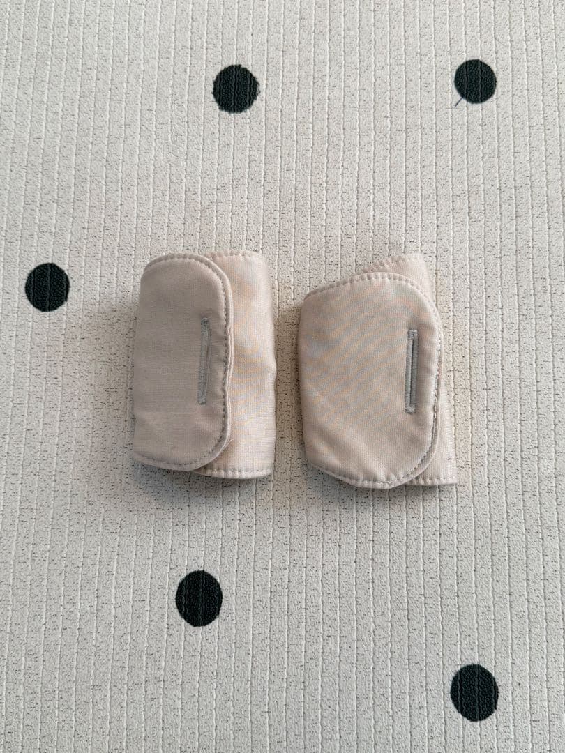 nuna 抱っこ紐　ベビーキャリア カドルクリック ブラック(キャビア)