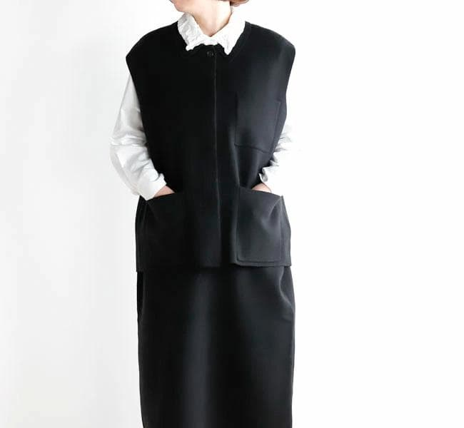 【新品タグ付】mizuiro ind ミズイロインド 襟付きワイドベスト 黒