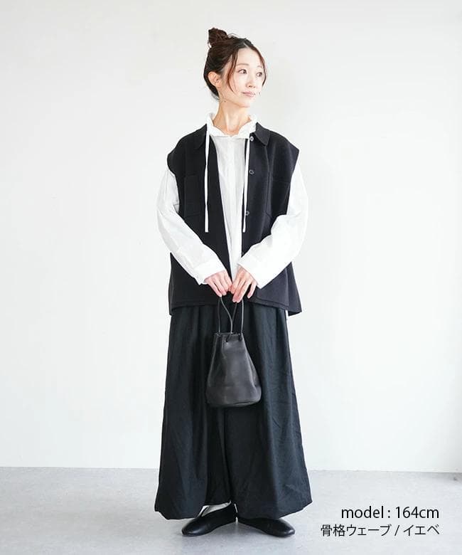 【新品タグ付】mizuiro ind ミズイロインド 襟付きワイドベスト 黒