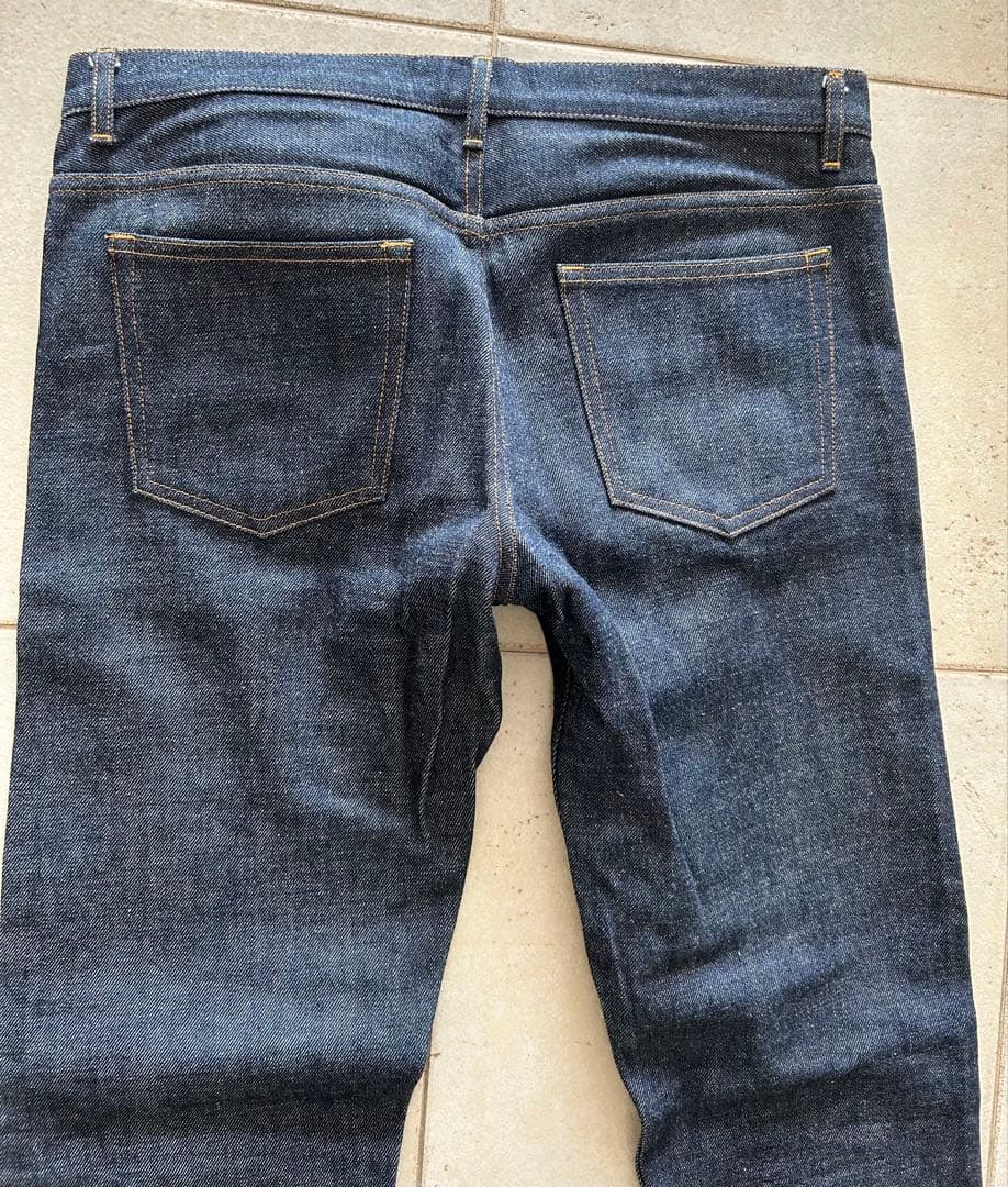 【新品未使用】APC スキニージーンズ 定番人気モデル 裾直しなし31インチ