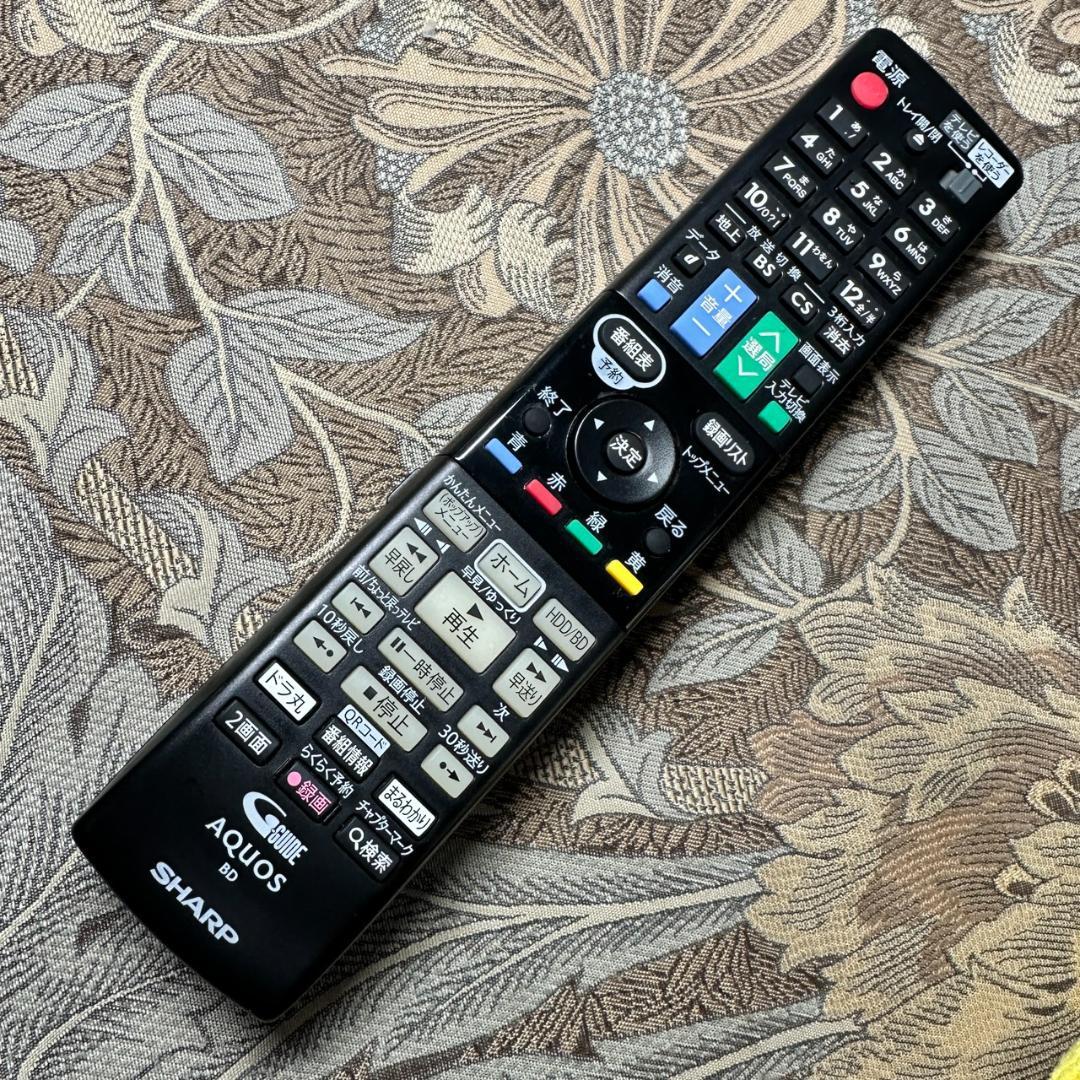 シャープ 1TB 3チューナー ブルーレイレコーダー BD-T1800