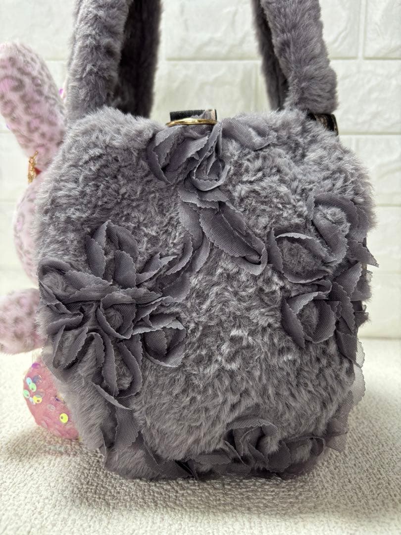 黒*こ様 コヤンイサムチョン　ファーバッグ　グレー　クラウディちゃん　ヒョウ柄う