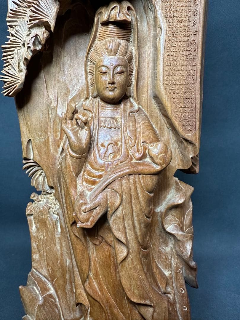 白檀　観音　木彫り　仏教美術　仏像 骨董 木像　木製　仏教　密教　置物　骨董