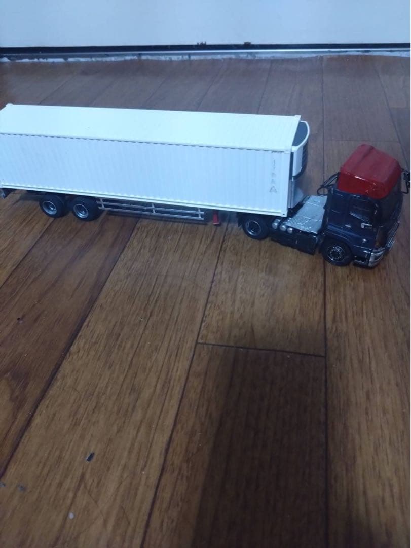 ケンクラフト1/50　日野プロフィア　トレーラーバン　カスタム　トラック野郎