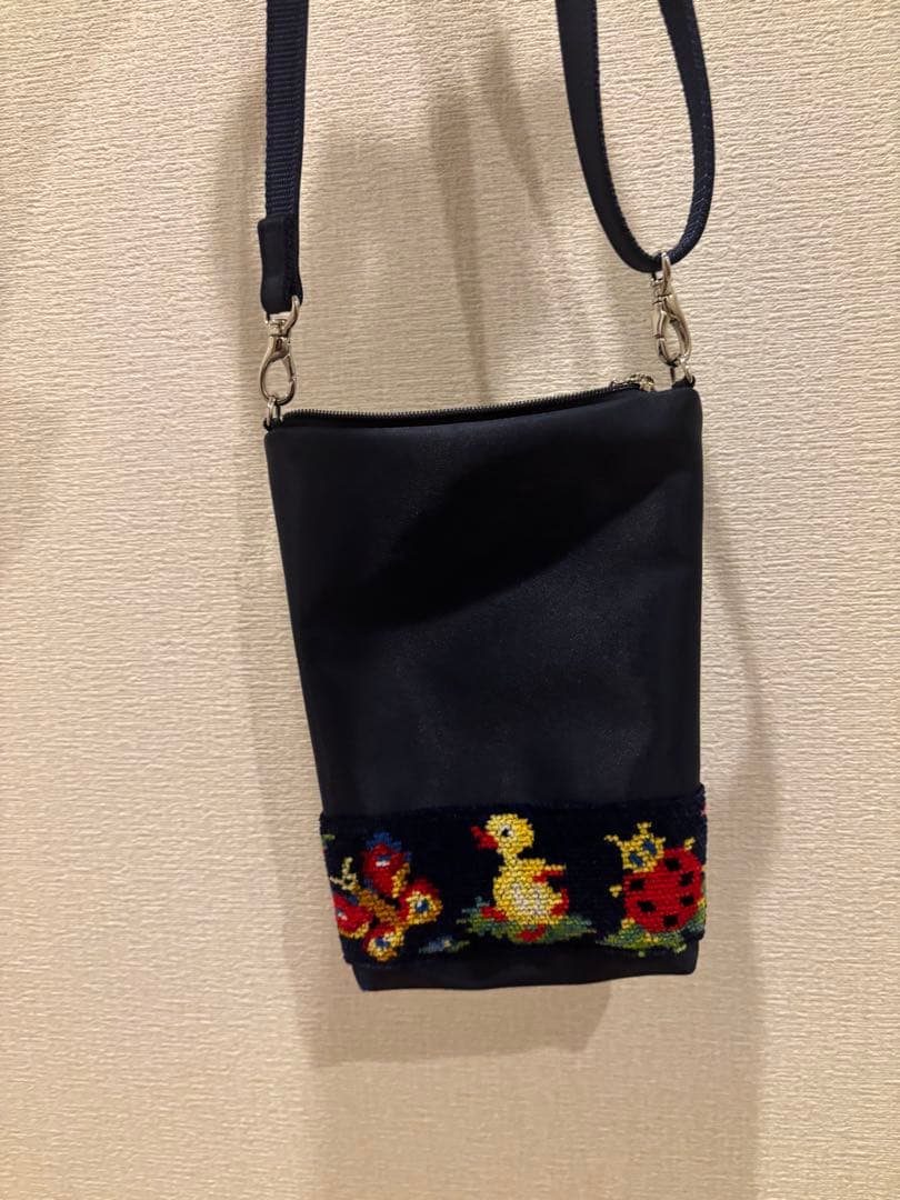 フェイラー　ハイジ　スマホショルダー