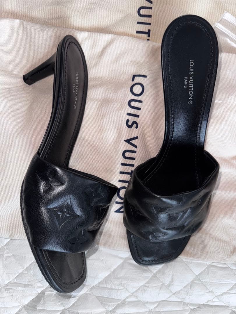 J*y様 LOUIS VUITTON ブラック ミュール