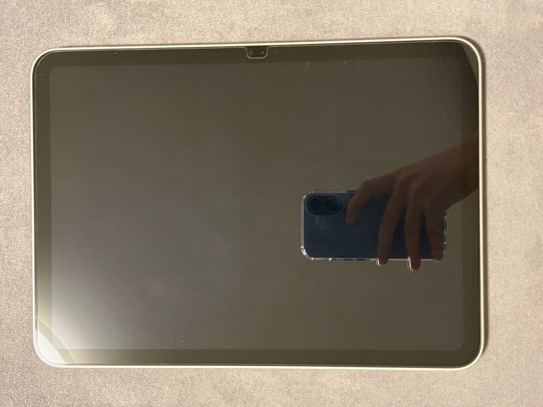 ipad 11世代 128GB シルバー 11インチ 保護フィルム、箱付き