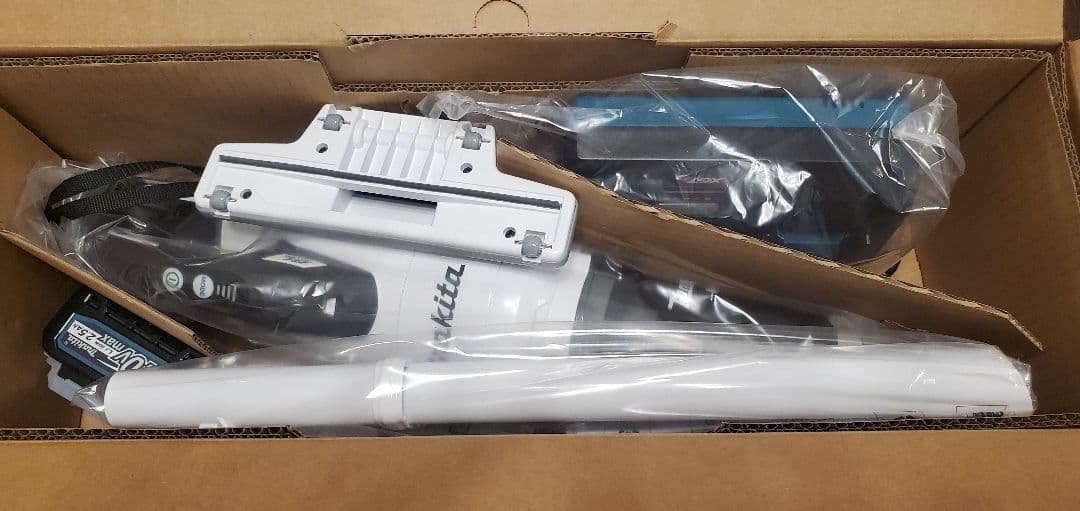 【新品・未使用】マキタ 40V 充電式スティッククリーナー CLO03GRDW