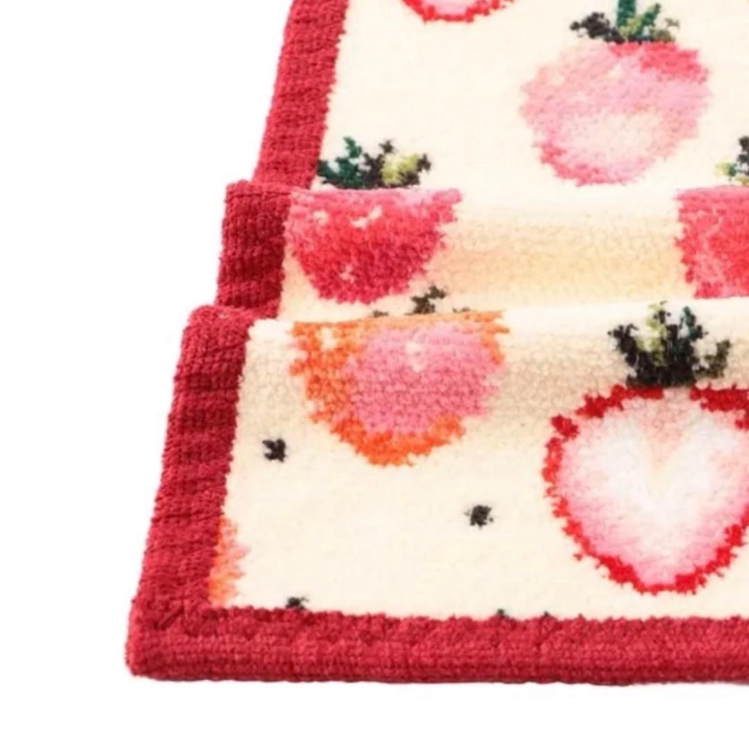 ラブラリーバイフェイラー 新品　プティバス　おくるみ ストロベリードット