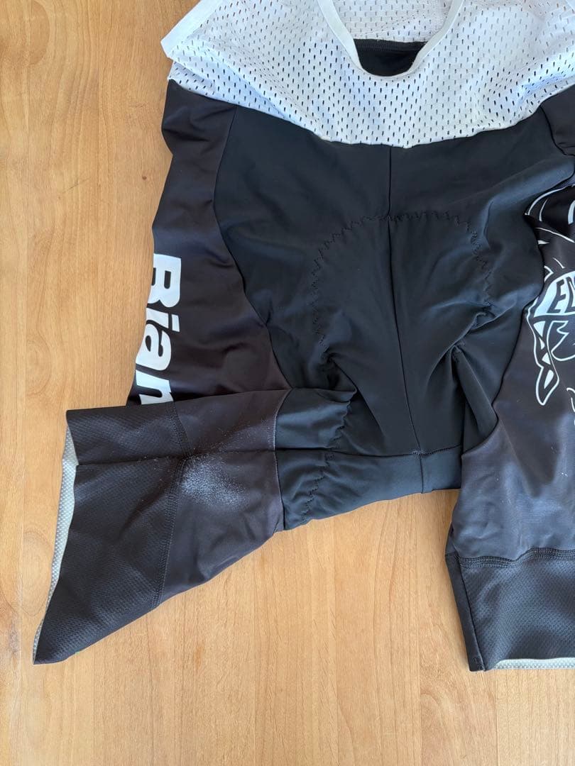 【ブランド正規品】Bianchi 半袖サイクルジャージ ビブタイツ 上下セット