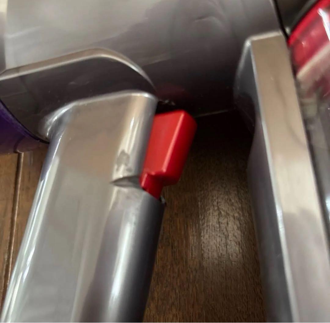 Dyson V8slim fluffy＋　ダイソンV 8スリムフラッフィープラス