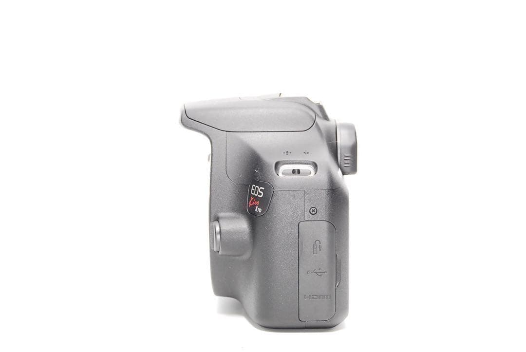 ☘️極美品☘️Canon Kiss X70 一眼レフ 旅行写真撮りたい方向け