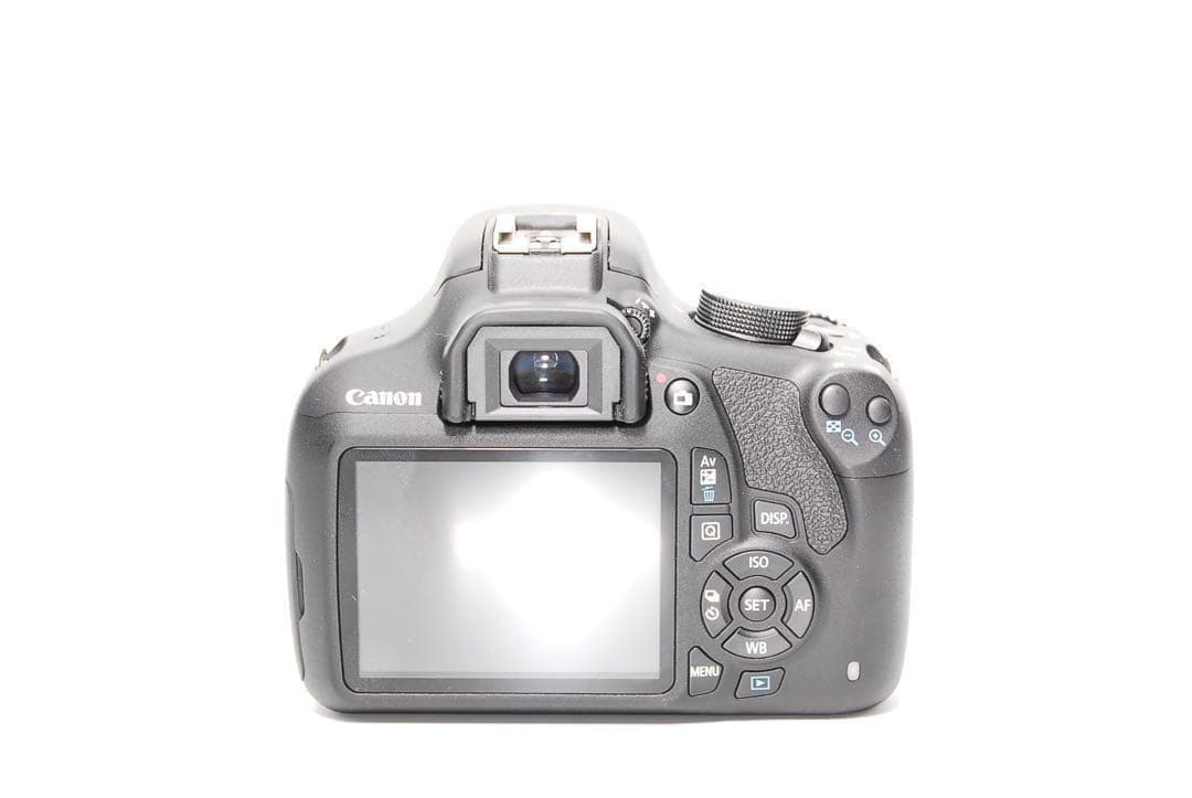 ☘️極美品☘️Canon Kiss X70 一眼レフ 旅行写真撮りたい方向け