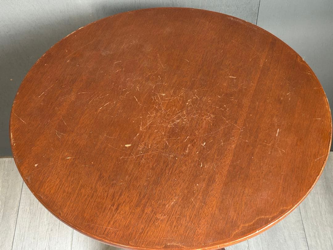 希少　猫脚　ヴィンテージ　丸テーブル　クラシック　猫脚　カフェテーブル　nz