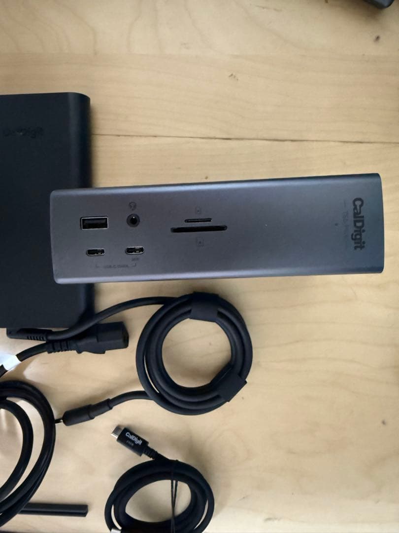 分配器・切替器 CalDigit TS5 PLUS