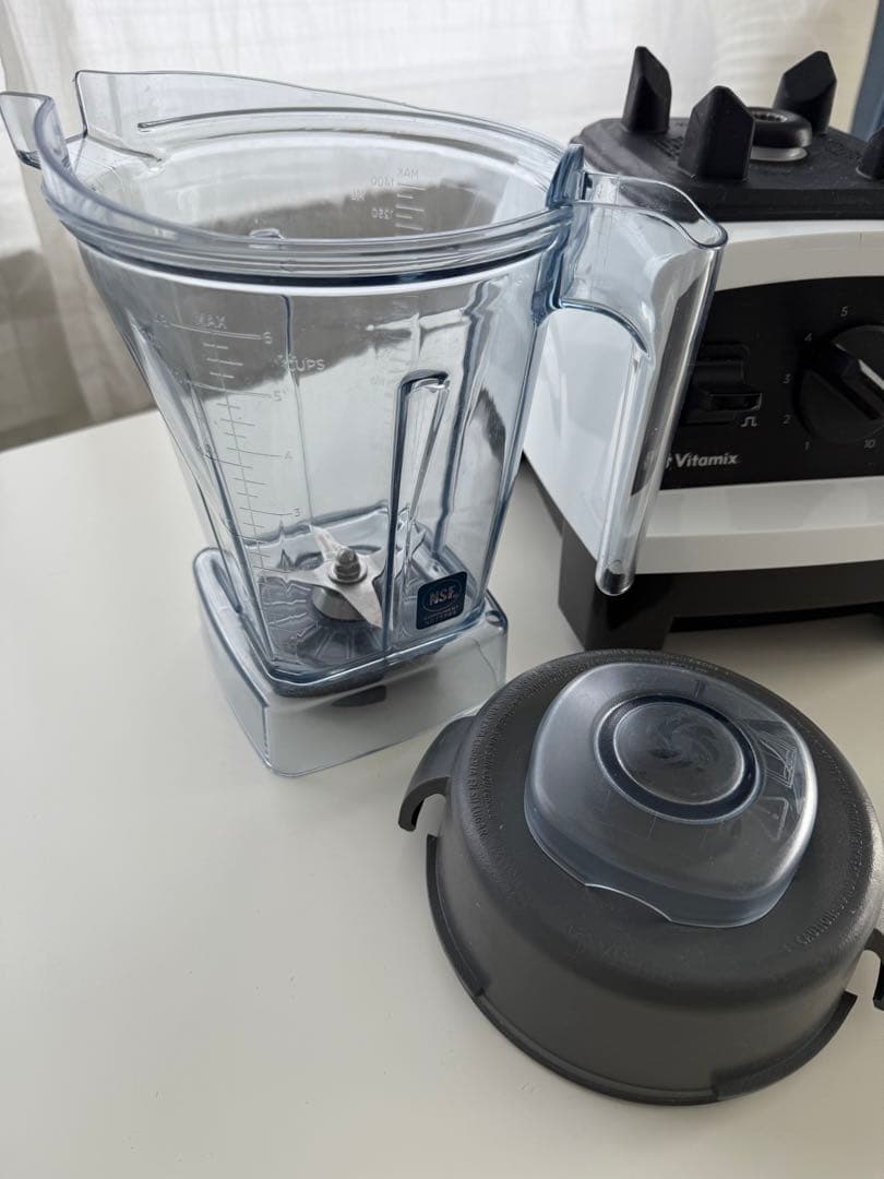 バイタミックス E310 ホワイト タンパー付き