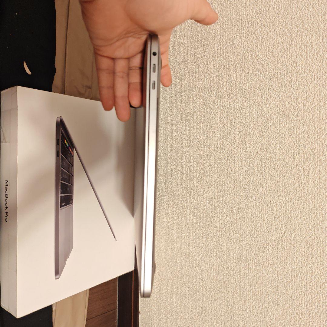 R*d様 MacBook Pro 16インチ (2019) 本体