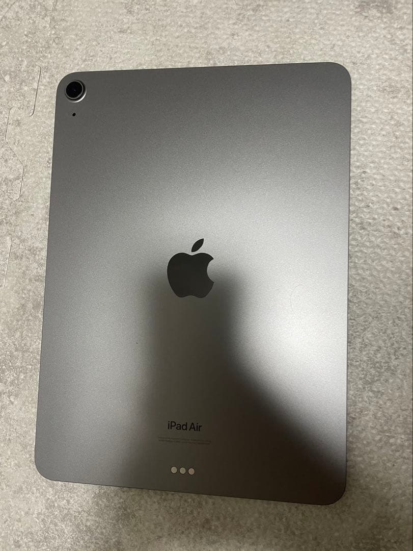 Apple iPad Air スペースグレー 本体