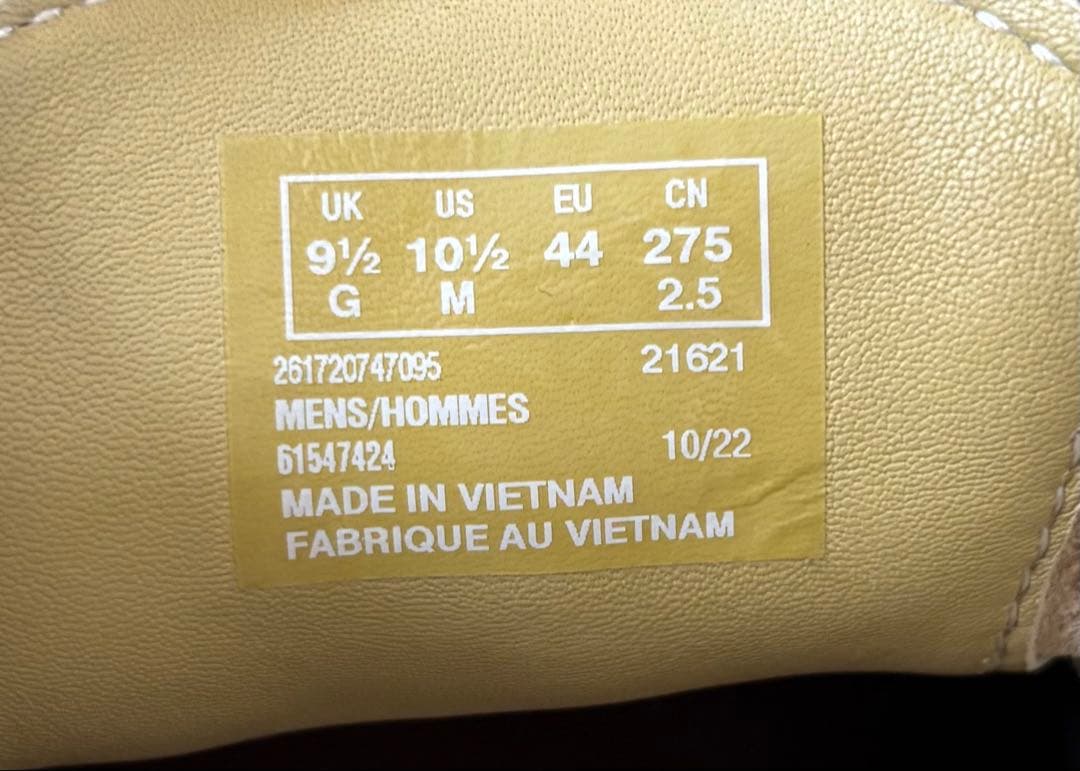 【CLARKS】ワラビー　ゴアテックス