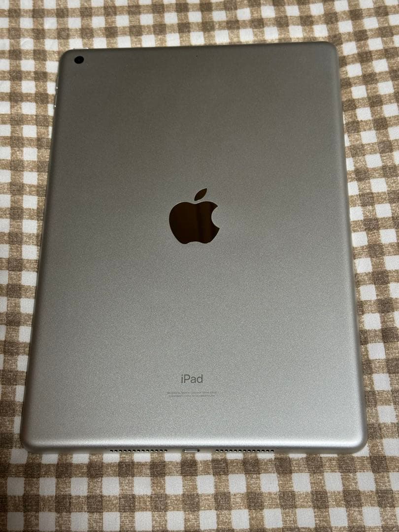 中古 iPad 第9世代 10.2インチ 64GB シルバー WiFiモデル