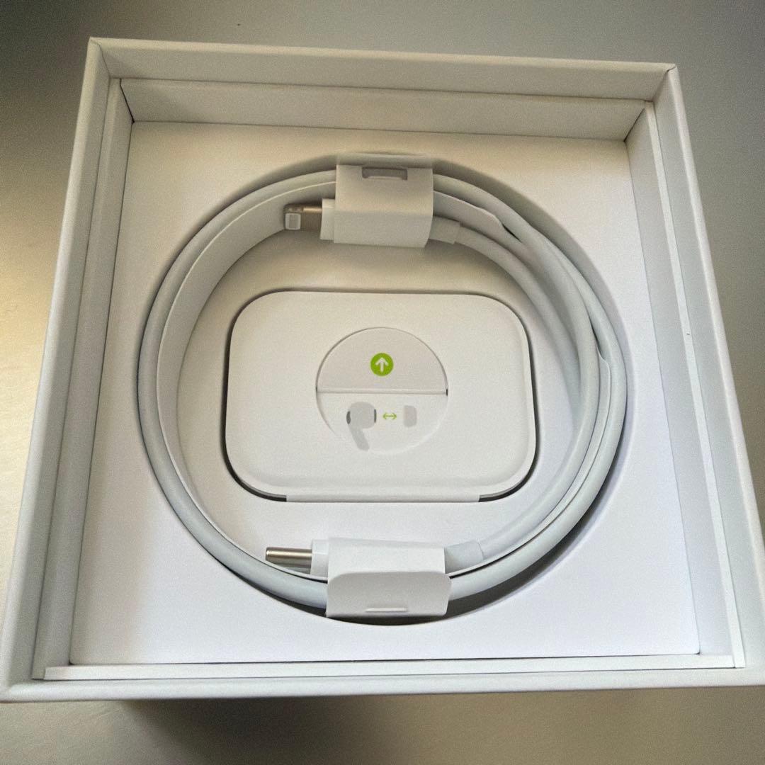 【本体新品交換】AirPods Pro 第2世代（Lightning）★おまけ付