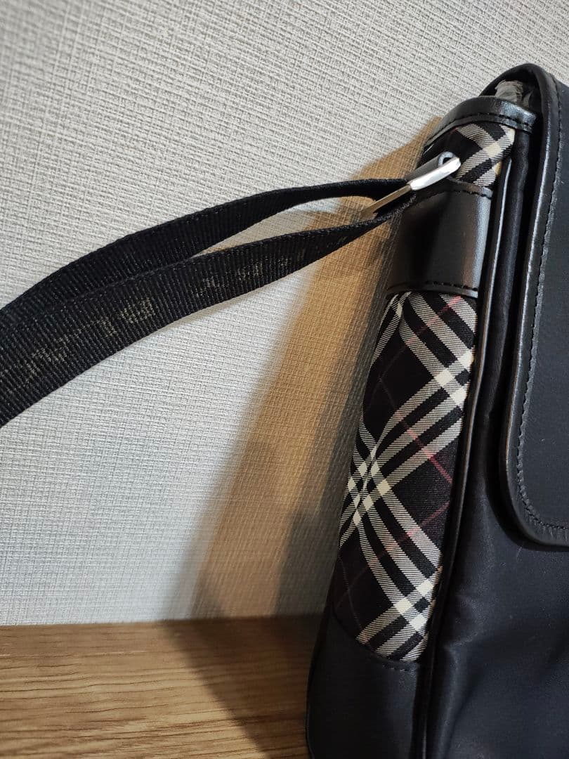 sanzoku　Burberry　BLACK LABEL ショルダーバッグ