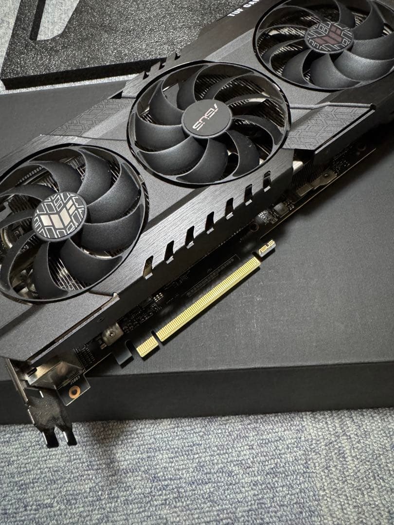 グラフィックボード・グラボ・ビデオカード ASUS GeForce TUF-RTX3090-24G-GAMING