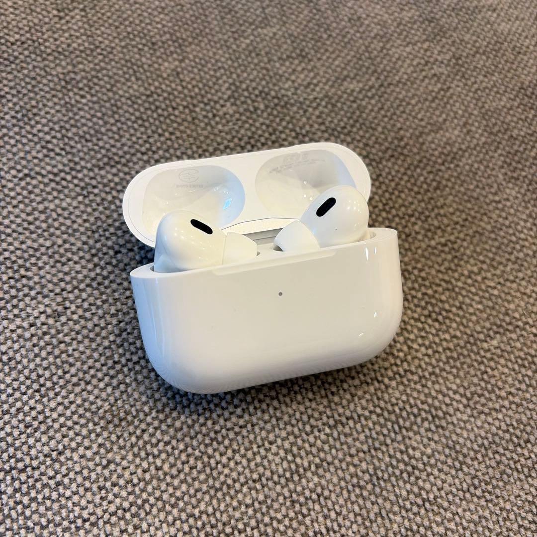 【極美品】 AirPods Pro 2 (USB type C)