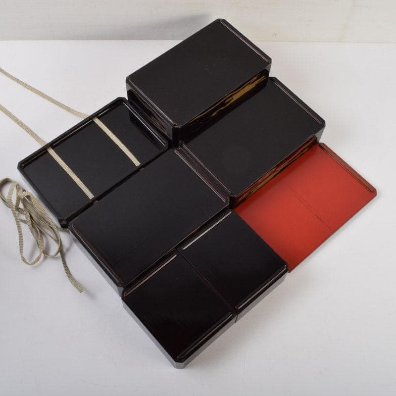 茶道具　黒漆　花草蒔絵　五段重箱　共箱　C　9121