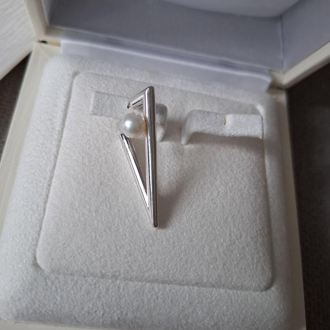 t*l様 ミキモト　Vコード　Vcode ピアス