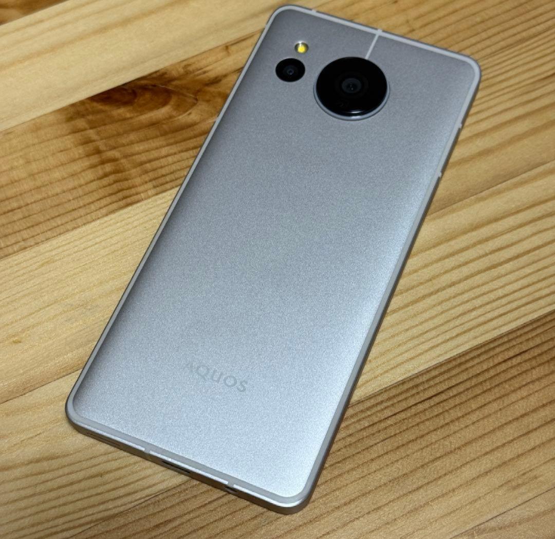 スマートフォン本体 AQUOS Sense7
