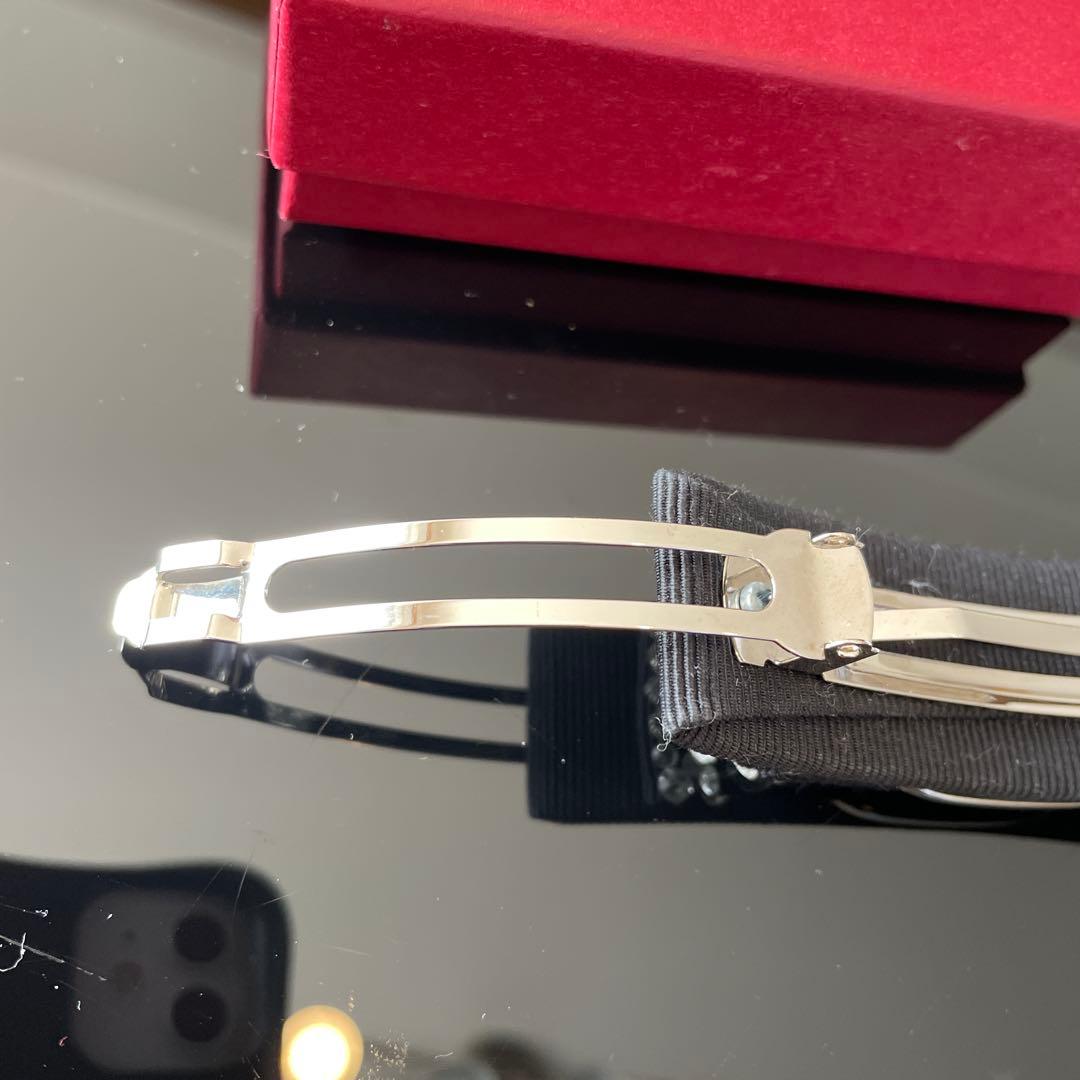 Ferragamo barretteフェラガモバレッタ ヴァララインストーン